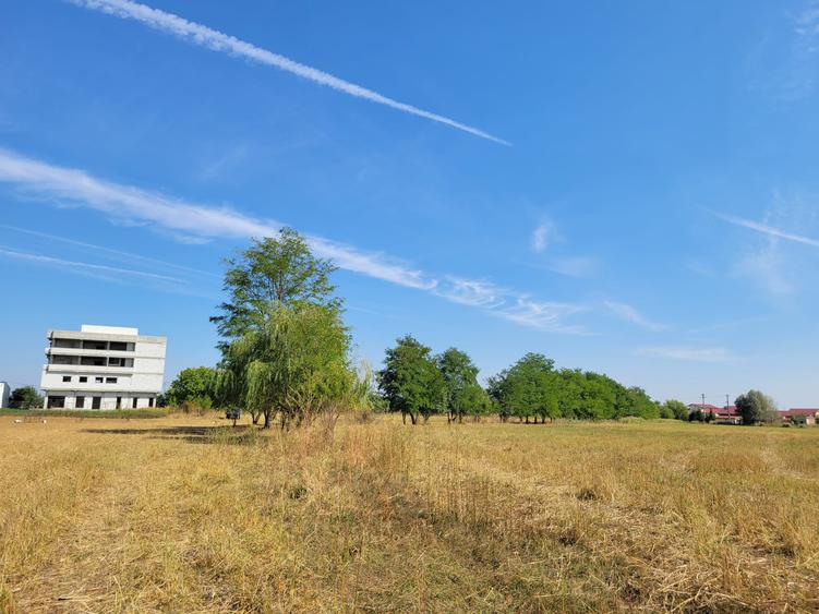 Teren dezvoltare imobiliara, utilitati, oportunitate investitionala-Comision 0%