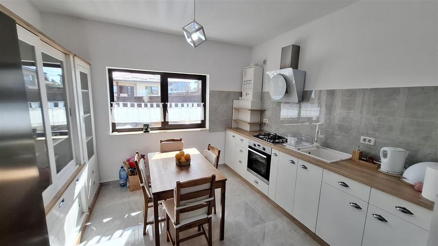 Intabulata!Casa Valea Lupului,4 camere,2 BAI,Canalizare,Teren 480 mp