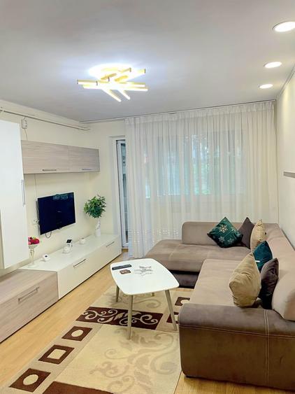 Apartament 3 camere –City Park Mall / Hotel Zodiac