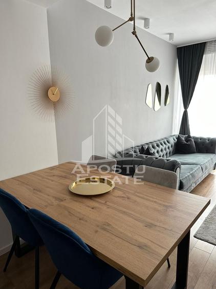 Apartament de vanzare cu 2 camere, Bucatarie inchisa, zona Soarelui