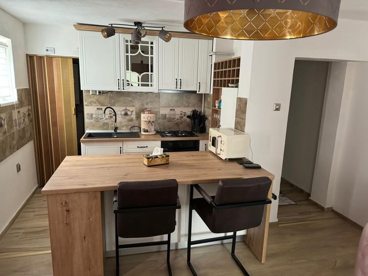 Ap. 3 camere complet amenajat Lux, mobilat