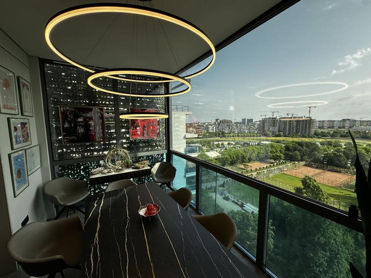 Penthouse Spatios cu Vedere catre Lac in Floreasca