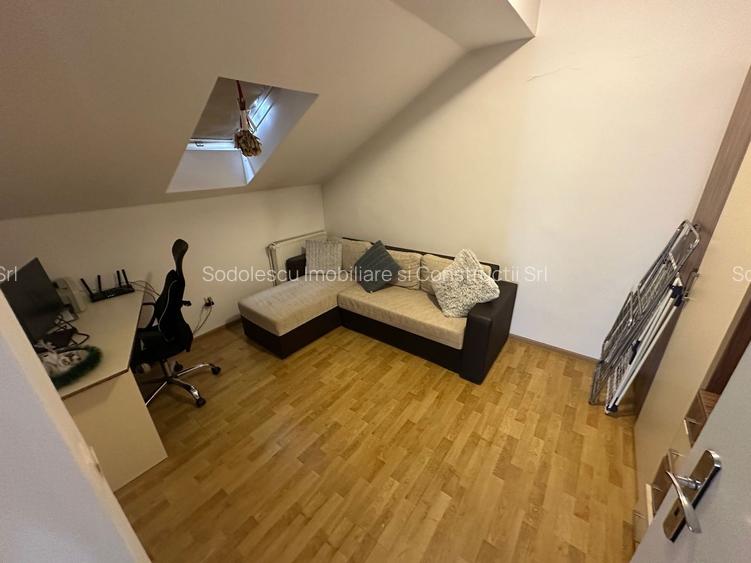 Casă / Vilă cu 5 camere zona Lunei - 29