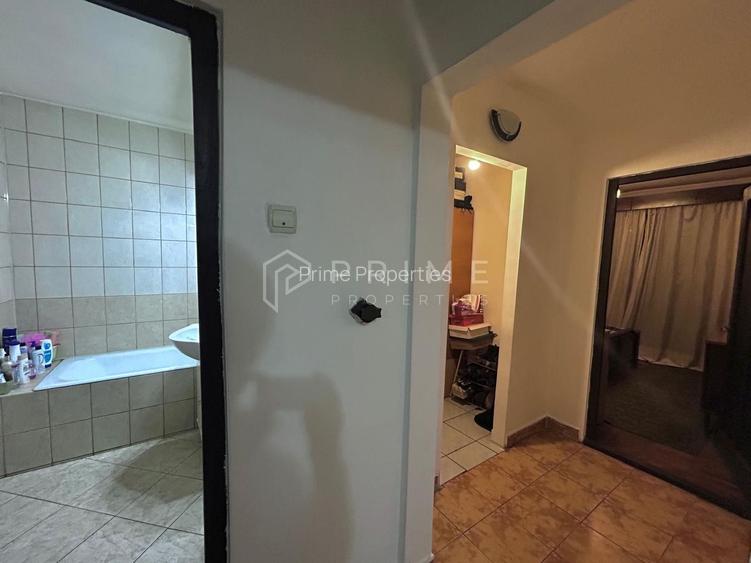Apartament 3 camere de vânzare – spațios, luminos- str. Cutezanței - 6