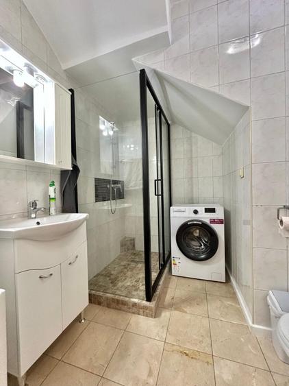 VILA  DE INCHIRIAT P+1  , 5 CAMERE   COMPLEX GAMA JOLLIE VILLE  IANCU NICOLAE .