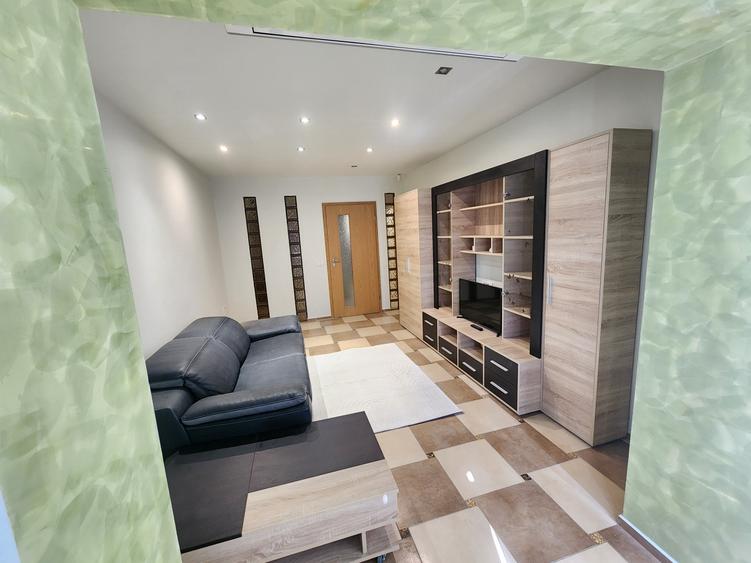 Inchiriez apartament cu 2 camere în centru comision 0