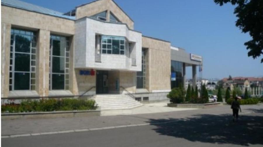 Spatiu comercial - 1.452m², Dorohoi
