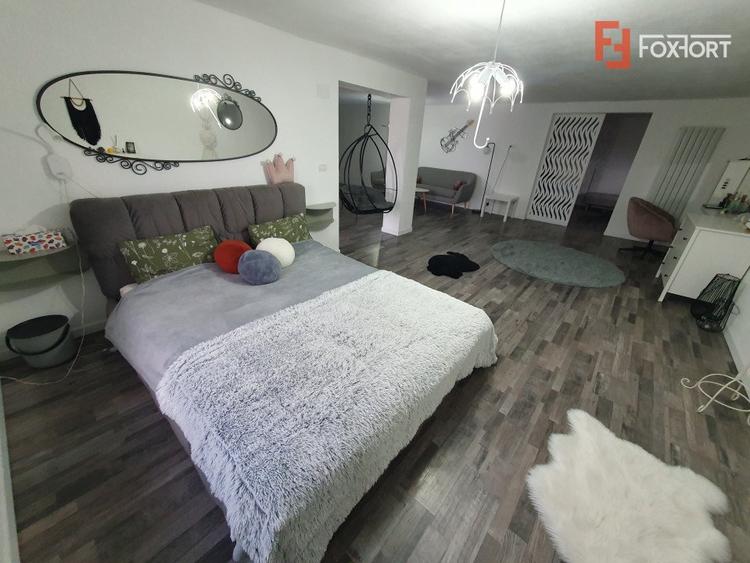 COMISION 0% Casa individuala cu 5 camere si teren de 669 mp - Sag