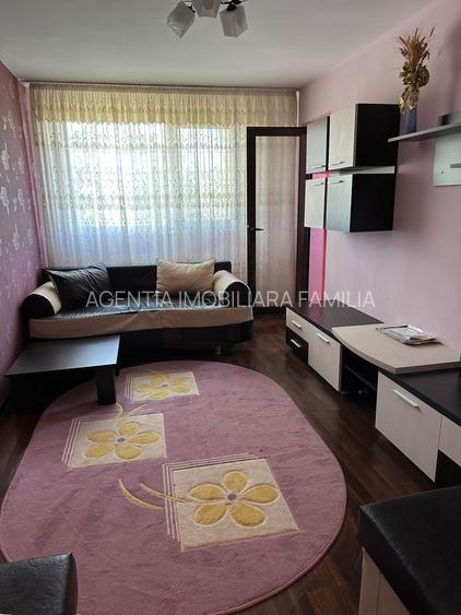 SE VINDE APARTAMENT 3 CAMERE, MICRO 38, 63.000 EURO - 2