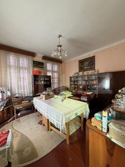 Casa parter, 273 mp teren, front 14,52 ml, zona Schmith/ Tribunal