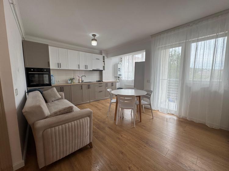 Apartament cu 3 camere Visan