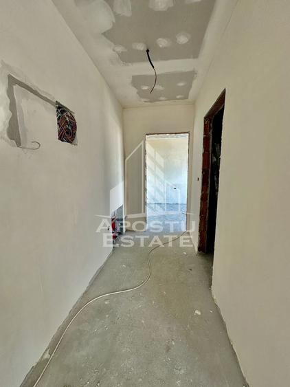 Apartament cu 2 camere, etaj 2, Giroc