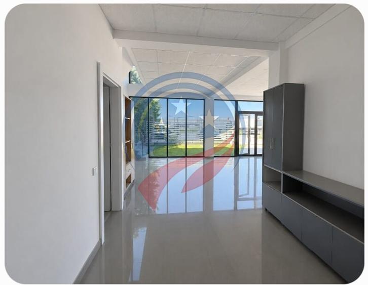Hala Parter + Etaj 590 mp , 6 birouri, de inchiriat zona Centura de Nord