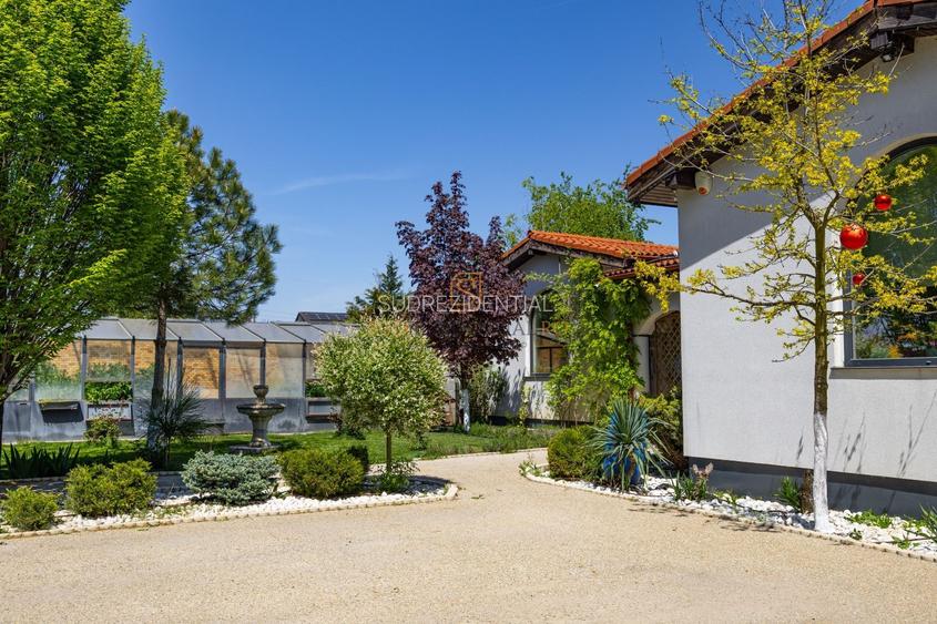 Resedinta spectaculoasa  – Vila exclusivista deschidere directa la lac - 35