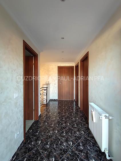 Casa P+M cu 5 camere de vanzare in Valu lui Traian, comision 0% - 24