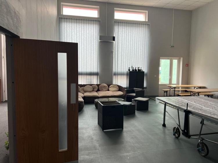 Spatiu comercial Uta de inchiriat