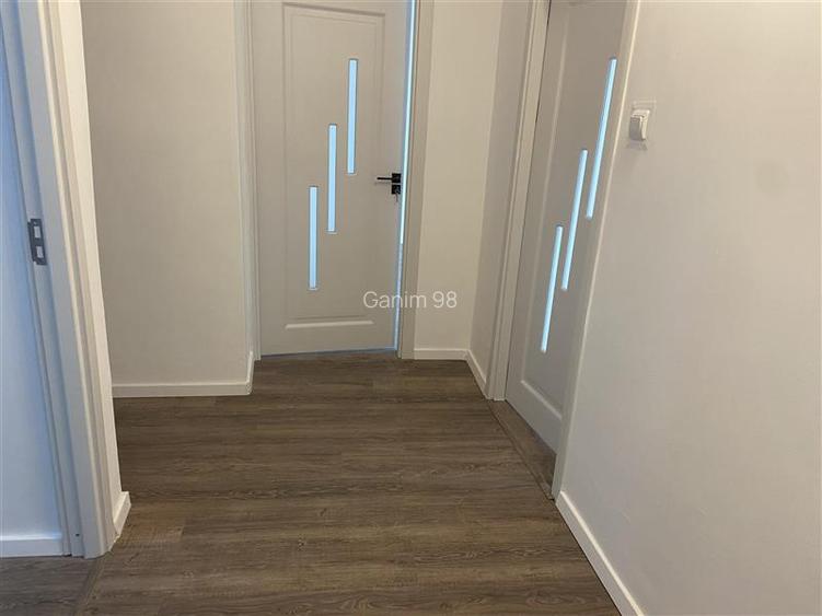 Apartament 3 camere , zona centrala Capela Militara , decomandat , renovat compl - 8