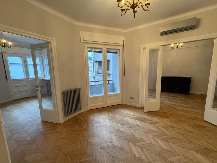 Inchiriere apartament trei camere renovat lux ideal firma/rezidenta Piata Amzei