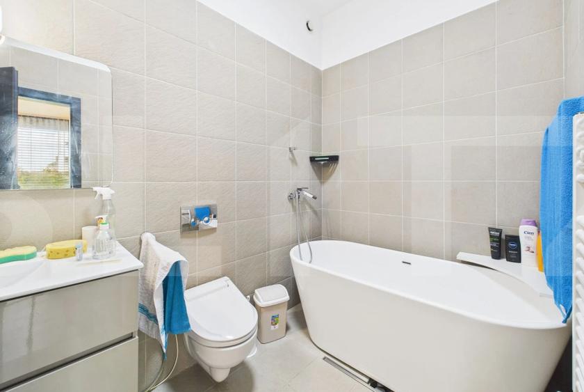 Casă pasivă ultrafinisată | 265 mp utili | Teren 1.423 mp | Sacalaz