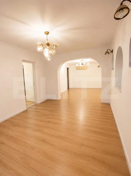Apartament 3 camere decomandat, 72 mp, parter, zona Curtea de Apel