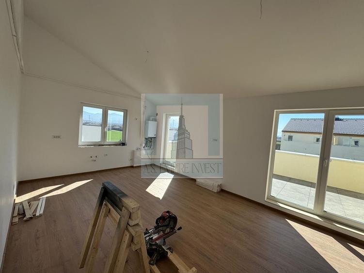 Apartament 3 camere / penthouse pe doua nivele - zona Sanpetru