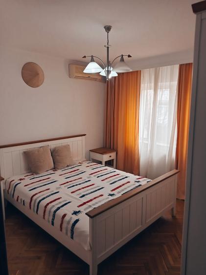 3 camere EREMIA , Decomandat / RENOVAT , mobilat / utilat !