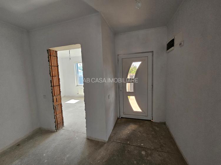 Duplex nou, pe parter, 4 camere, la alegere, la cheie, Parța, comision 0% - 7