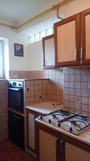 INCHIRIERE AP 2 CAMERE cu parcare cartier Astra VIZAVI DE LIDL/STATIE AUTOBUZ
