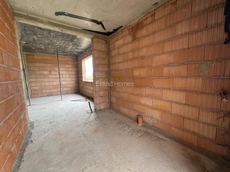 Duplex pe parter | 3 camere | 2 bai | Pod mansardabil | Mosnita Noua - 8