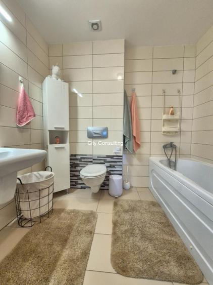 Vanzare apartament cu 2 camere Cosmopolis