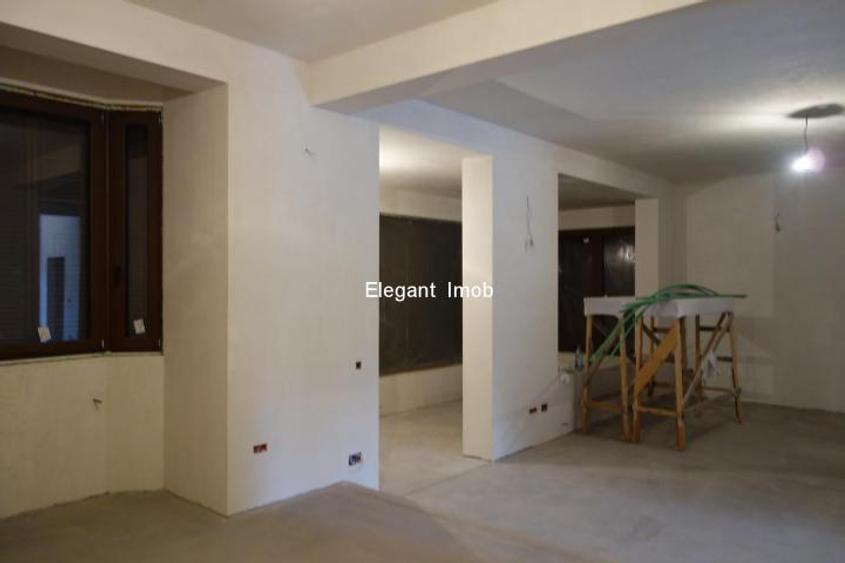 Vila cu suprafata de 550 mp in Paradisul Verde