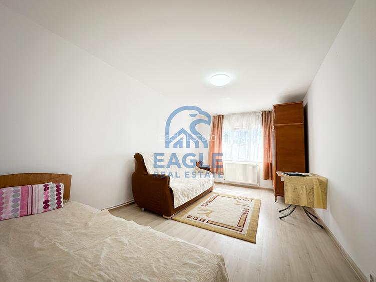 KM 5 - Apartament cu 2 camere decomandat cu centrala si balcon - 4