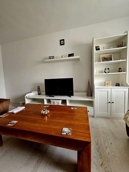 Apartamnent decomandat cu 3 camere, Sector 6- Cetatea de Balta
