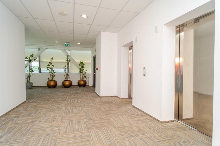 Spatiu de birouri de inchiriat, clasa A, zona Mall Moldova - COMISION 0%