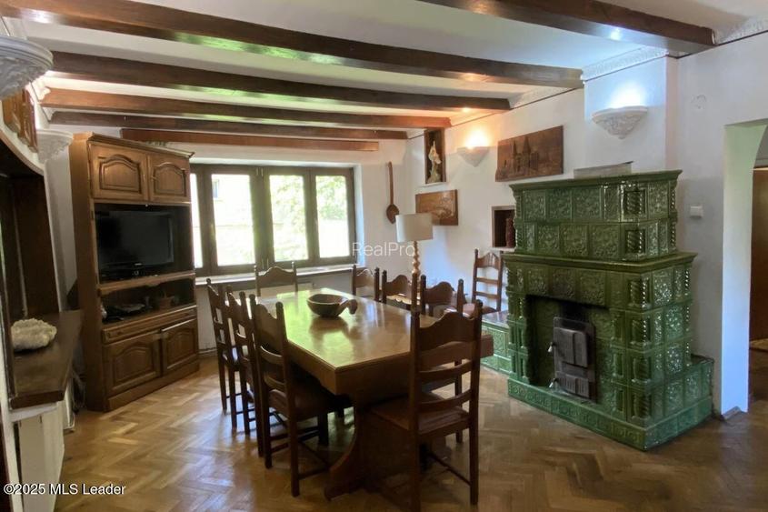 Bran - Casa pe strada Valea Portii, 223 mp, 4 dormitoare, teren 320 mp - 17