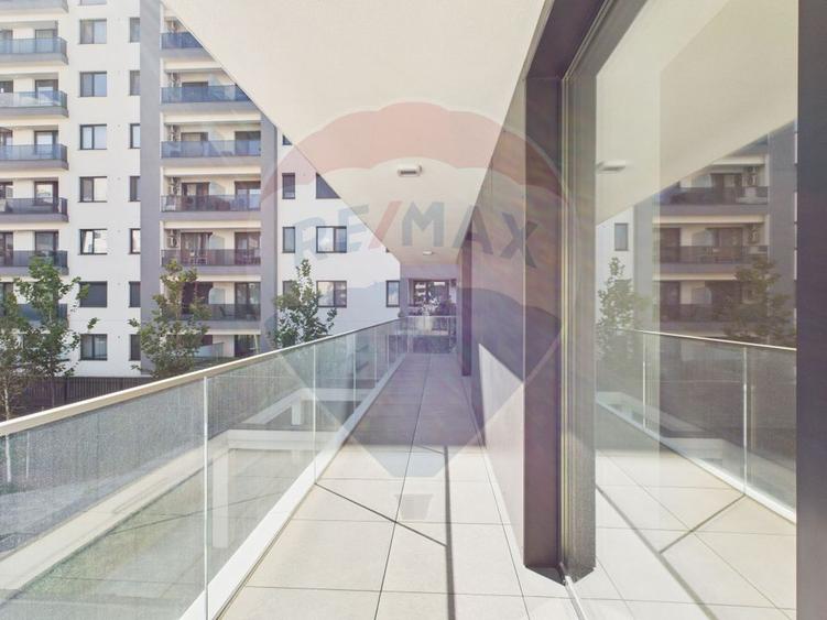 Apartament 3 camere de vanzare
