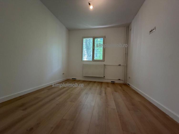 Metrou Titan renovat complet 3 camere