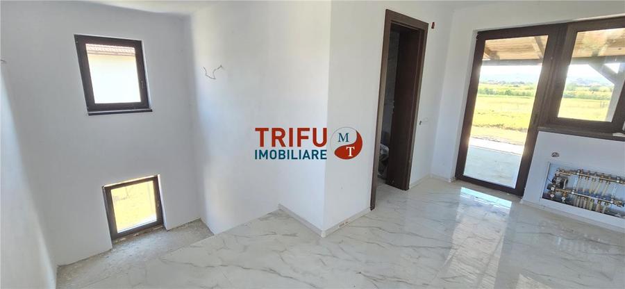 Casa de vanzare S+P+E zona Alba Micesti cu 800 mp teren