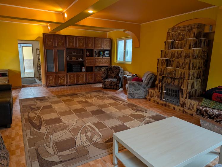 REDUSĂ CU 40.000 €! De la 160.000 € la doar 120.000 € ,Vilă P+1+M cu 8.246 mp te