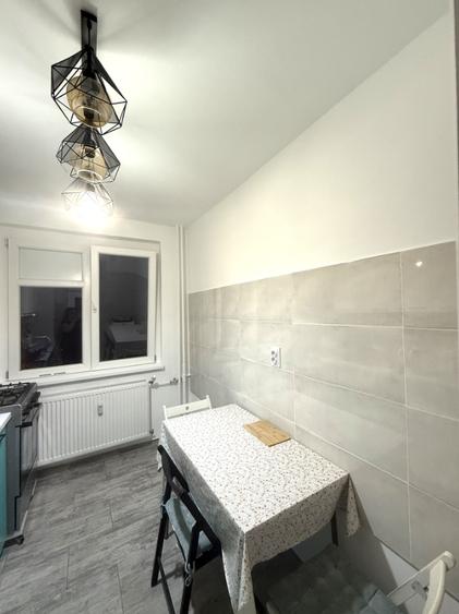 Apartament 2 camere, Vitan, Metrou Mihai Bravu/Dristor, Amenajat, Loc Parcare