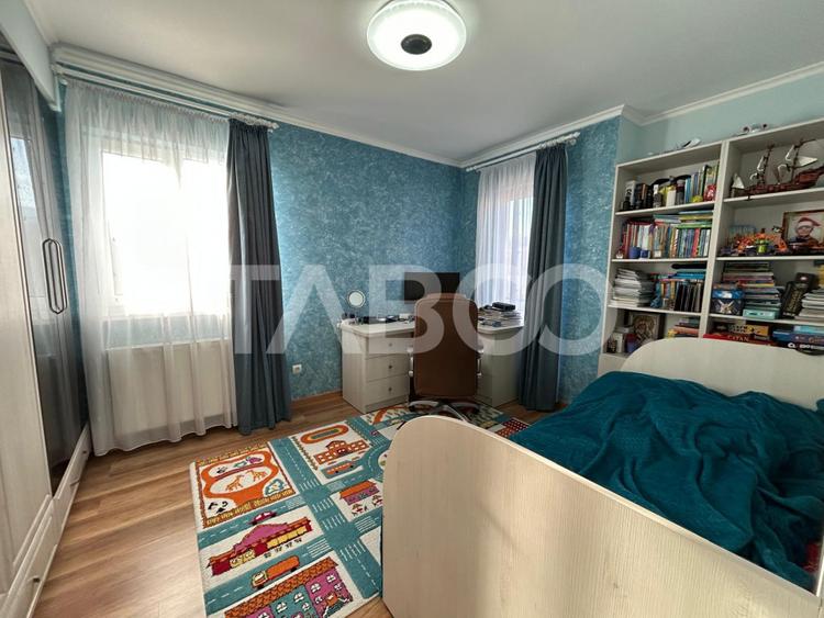 Apartament 4 camere 100 mp utili la casa in cartier Iris Cluj-Napoca