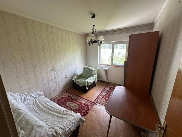 3 camere | Gorjului | Militari | Pacii | metrou 8'