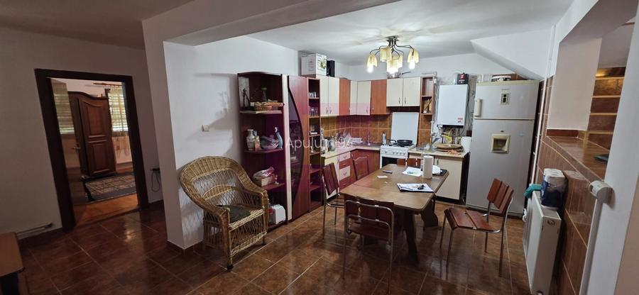 Vila de vanzare cu 4 camere in Beaza, cu dormitor la parter - 7