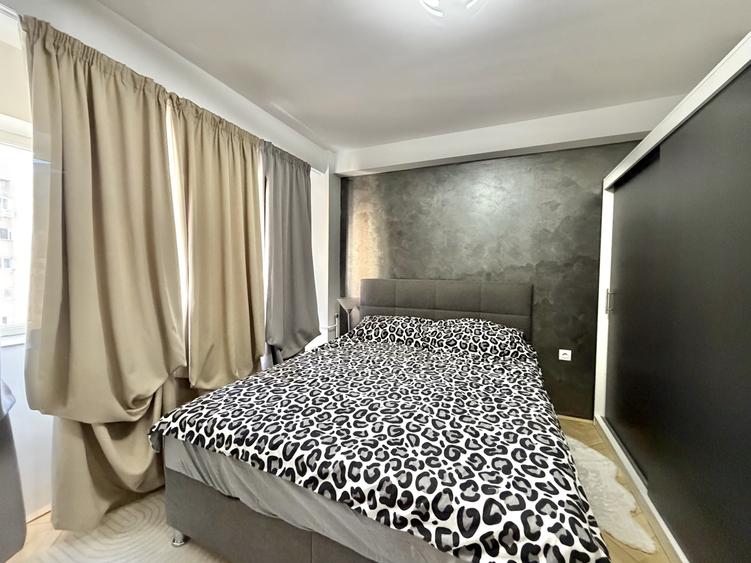Apartament 3 camere, renovat, lift, 2 bai, zona Tipografilor