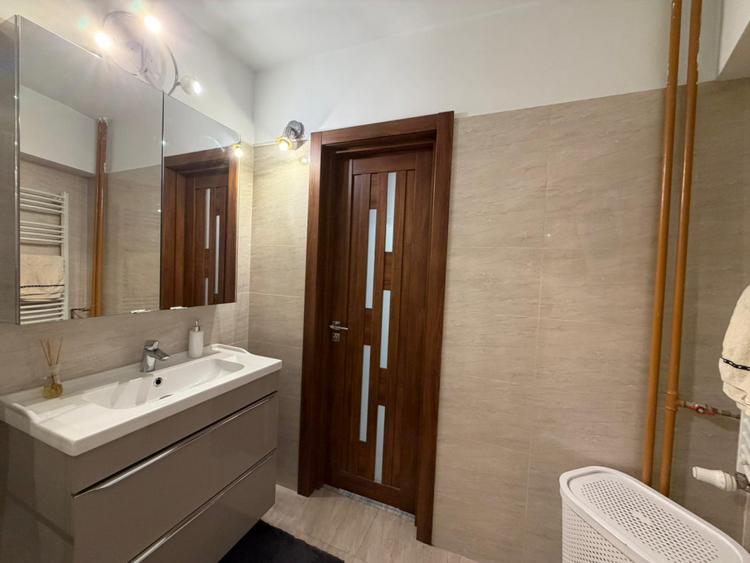 Apartament 4 Camere | Piata Unirii | Parcare | Bucuresti
