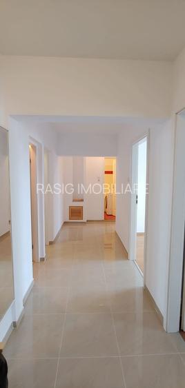 Vanzare apartament 3 camere zona Turda - Parc Regina Maria - 4