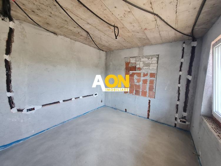 Casa 5 Camere, 284 mp, Teren 459/913, Toate Utilitatile, Zona Arex