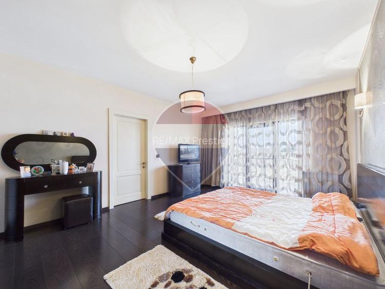 Vanzare - vilă cu 6 camere, teren 3900 mp, Vacaresti, Dambovita