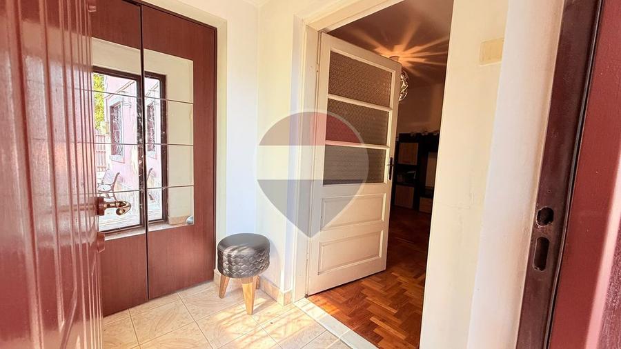 Casă de vânzare | 5 camere| Teren 428 mp | Voluntari, lângă Școala 1