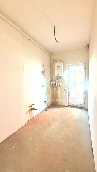Oportunitate ! Apartament 4 Camere | Semifinisat | Logie 10 MP | Floresti - 8